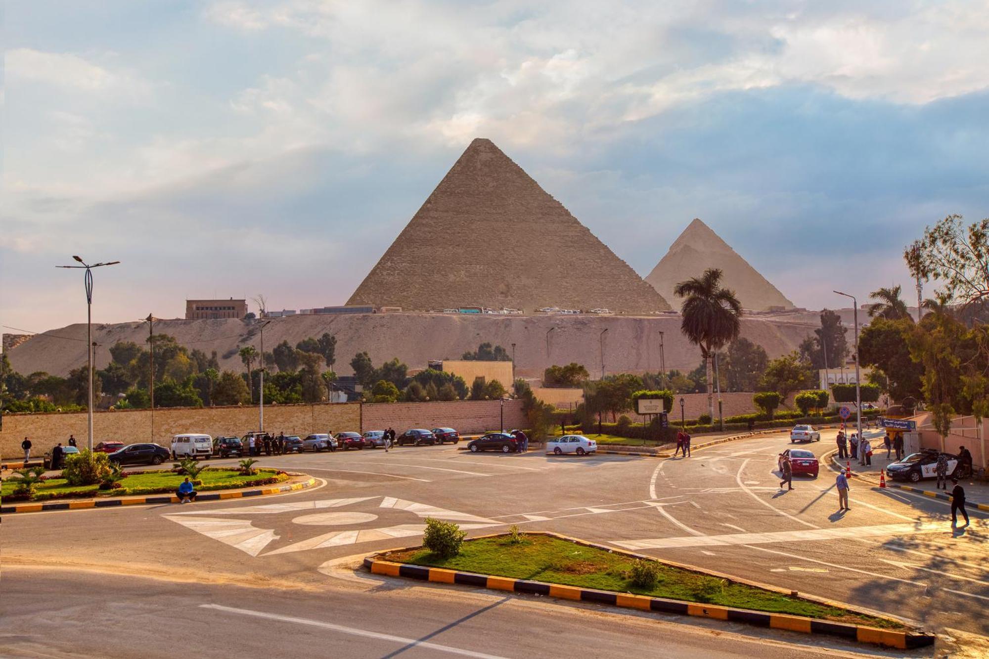 La Boutique Hotel - Vue Des Pyramides Kafret el-Gabal Esterno foto