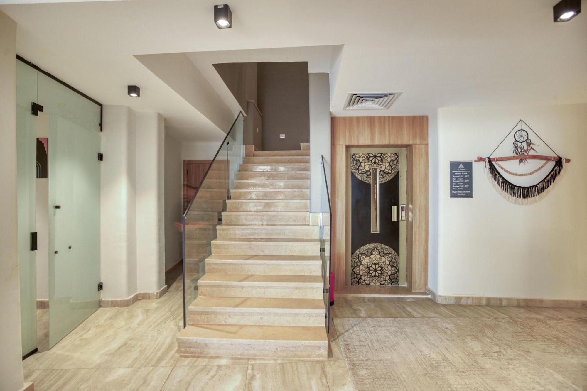 La Boutique Hotel - Vue Des Pyramides Kafret el-Gabal Esterno foto
