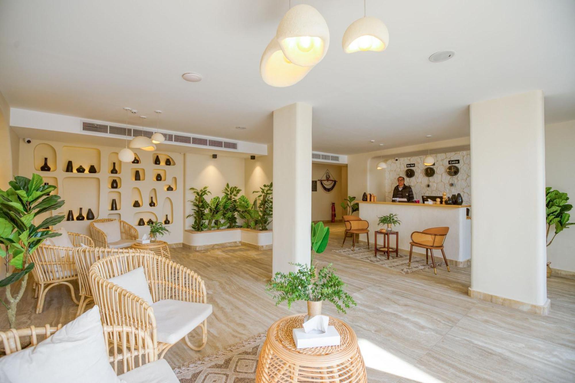 La Boutique Hotel - Vue Des Pyramides Kafret el-Gabal Esterno foto