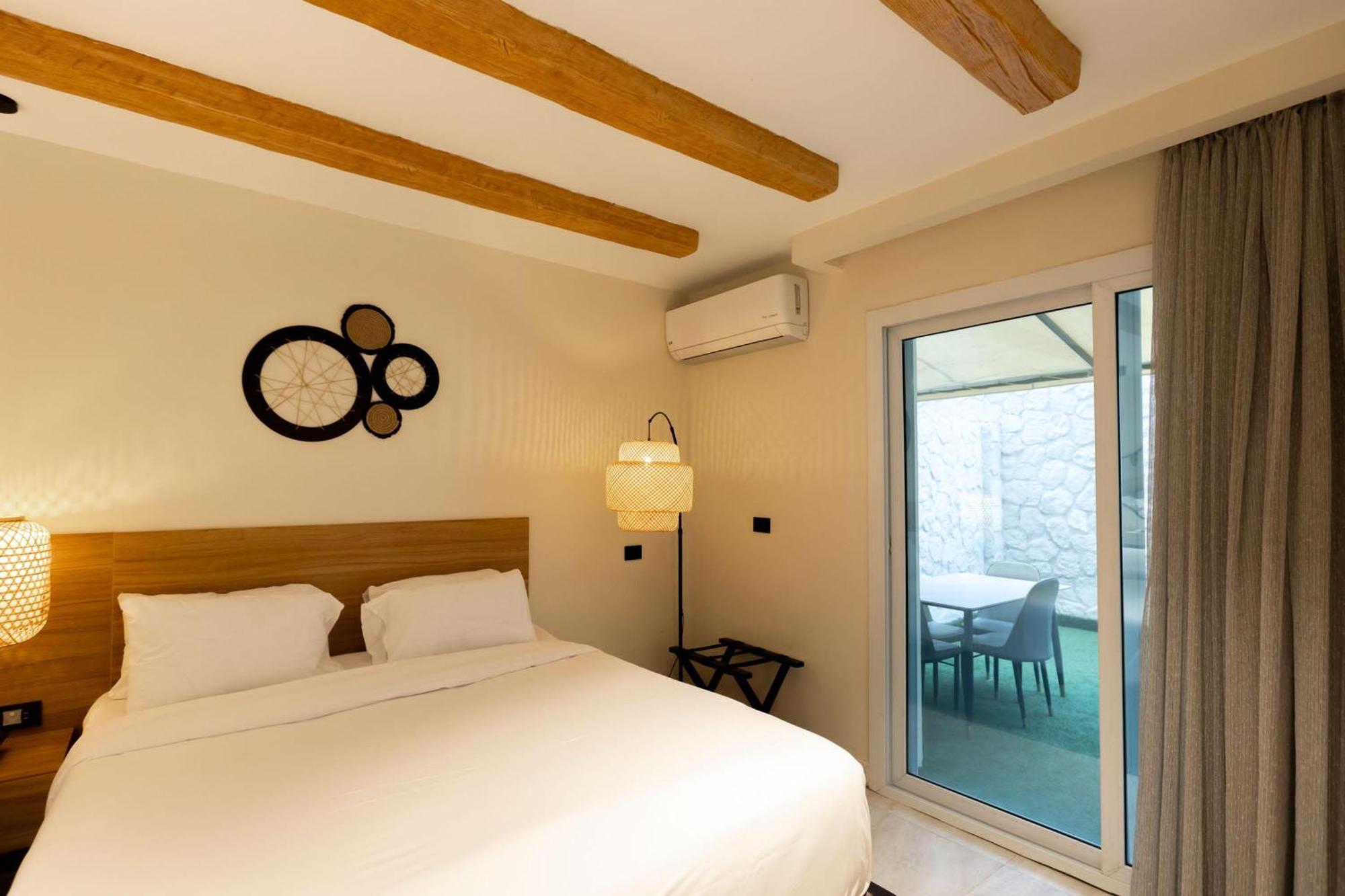 La Boutique Hotel - Vue Des Pyramides Kafret el-Gabal Esterno foto
